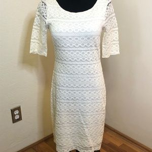 Ivory Banana Republic Dress Size 2 All Over Embroidery